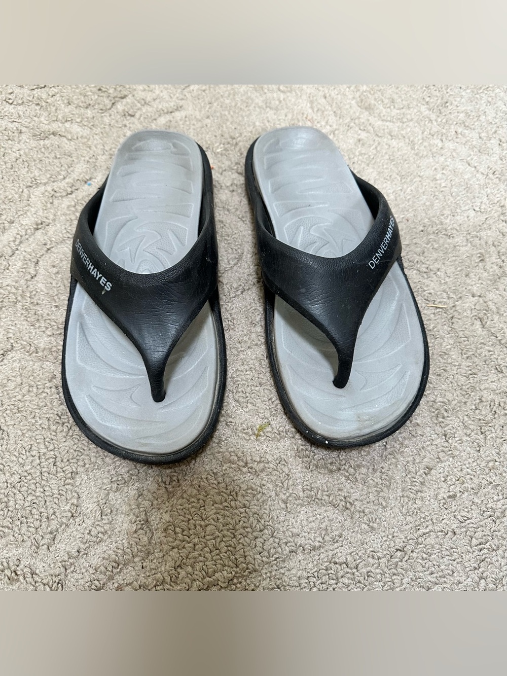 Denver Hayes Black & Gray Men's Flip Flops